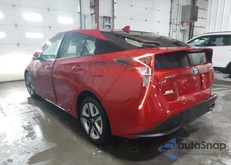 2018 Toyota Prius Four Touring z USA, uszkodzony, nr VIN JTDKARFU4J3061503